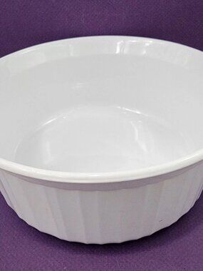 Corning Ware Casserole French White 1½ Qt/ 1.6 Liter F-5-B Souffle Dish